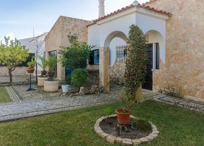 Oura V3 Com Piscina Privada * 알부페이라