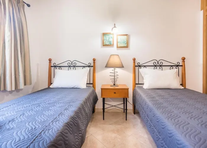 Oura V3 Com Piscina Privada * 알부페이라