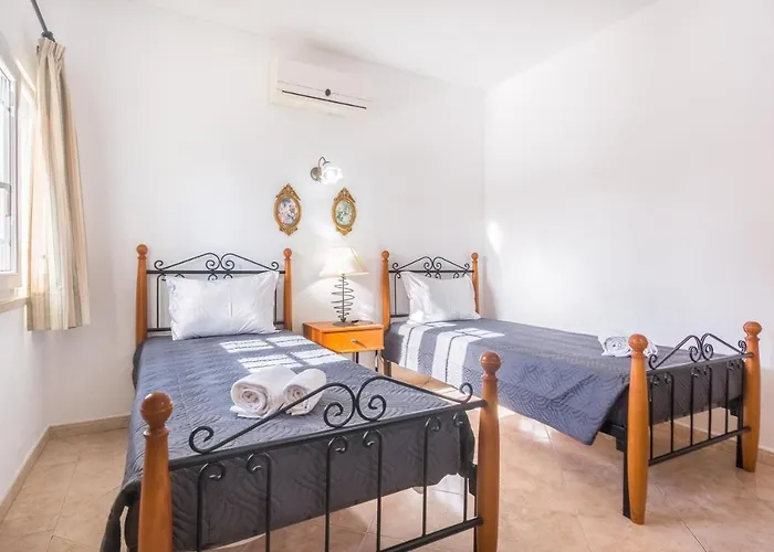 Oura V3 Com Piscina Privada 빌라 알부페이라