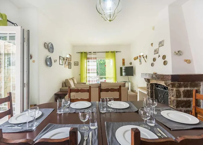 Oura V3 Com Piscina Privada 빌라 알부페이라