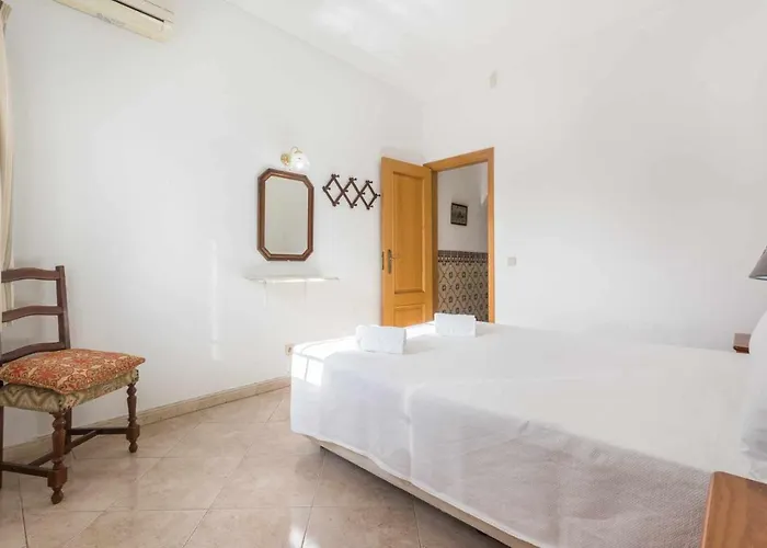 Oura V3 Com Piscina Privada * 알부페이라