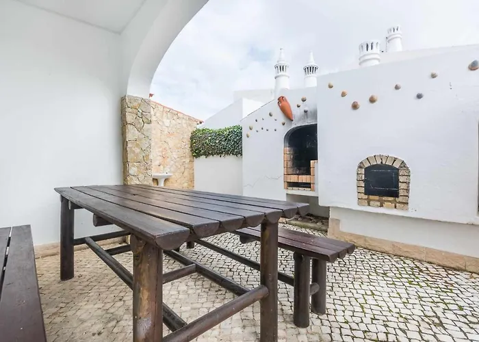 Oura V3 Com Piscina Privada 빌라 *