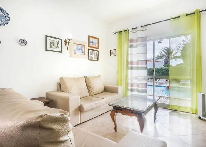 Oura V3 Com Piscina Privada